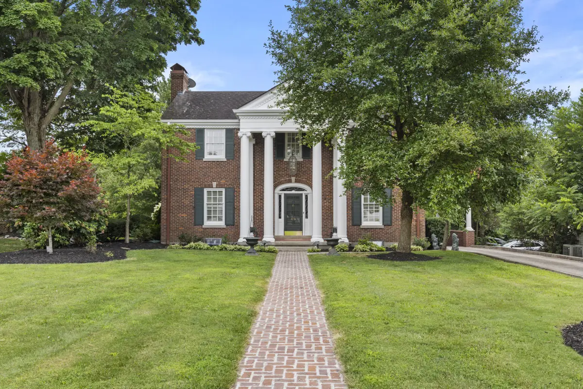 617 Chestnut Street, Berea, KY 40403 - #1
