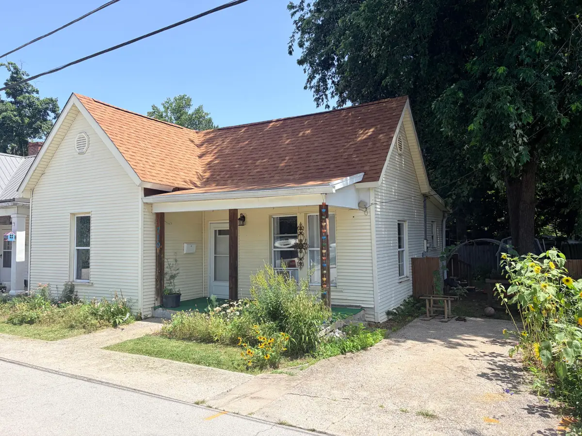 710 Dabney Street, Frankfort, KY 40601 - #1