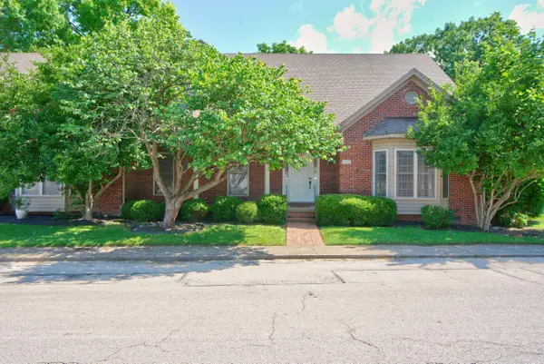 108 Duncan Avenue, Paris, KY 40361