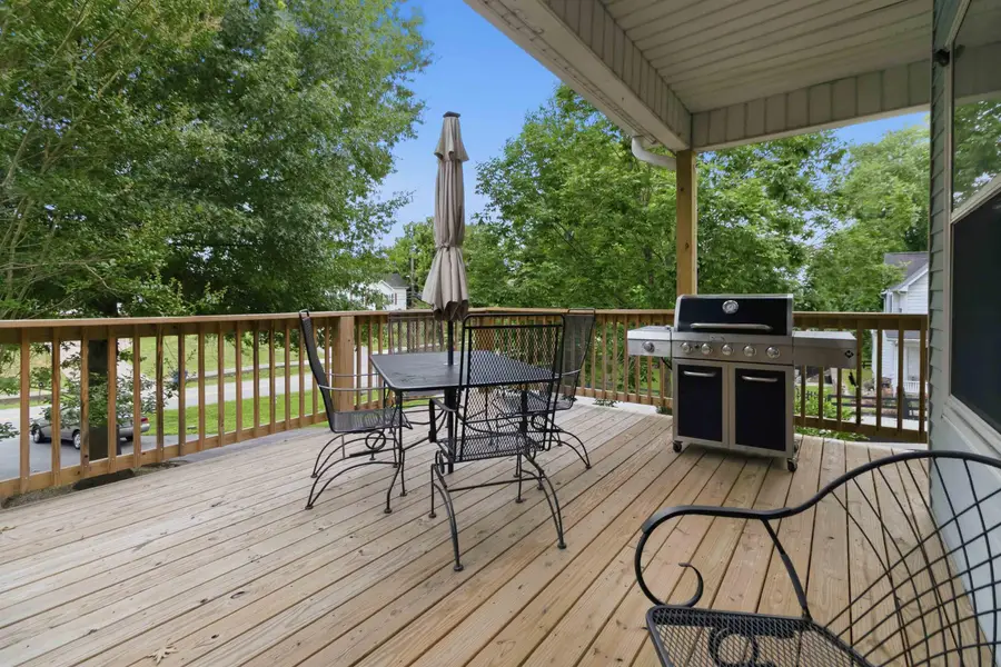 138 W French Avenue, Burnside, KY 42519 - #2
