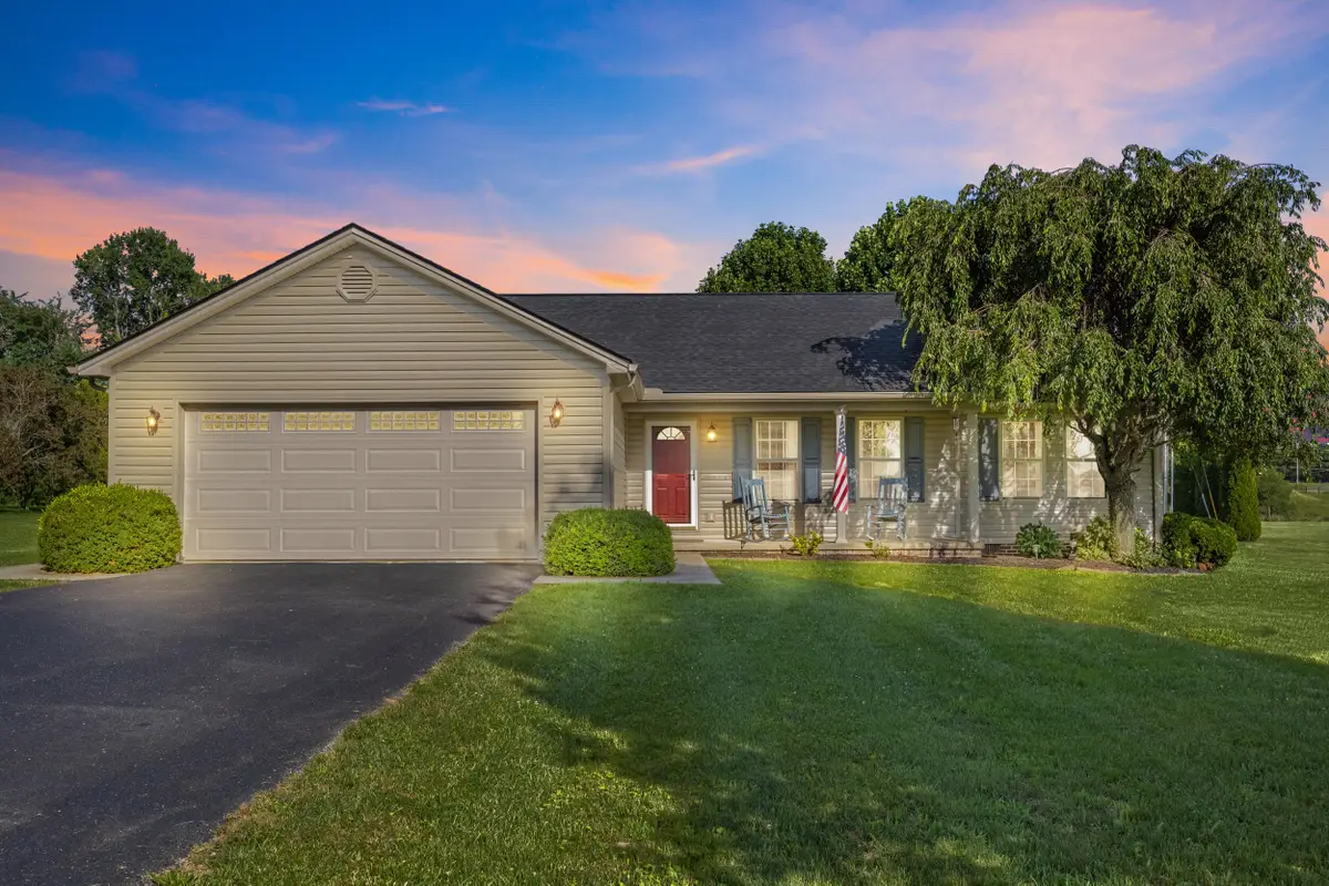 320 Kings Trace Drive, Berea, KY 40403 - #1