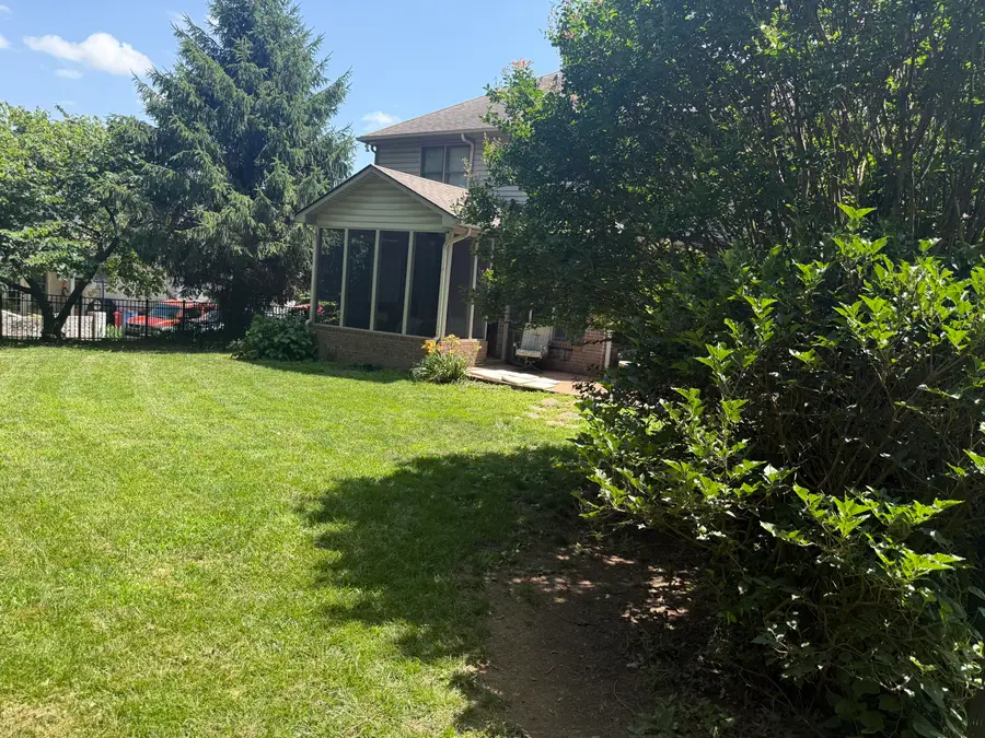 118 Whispering Woods Drive, Richmond, KY 40475 - #2