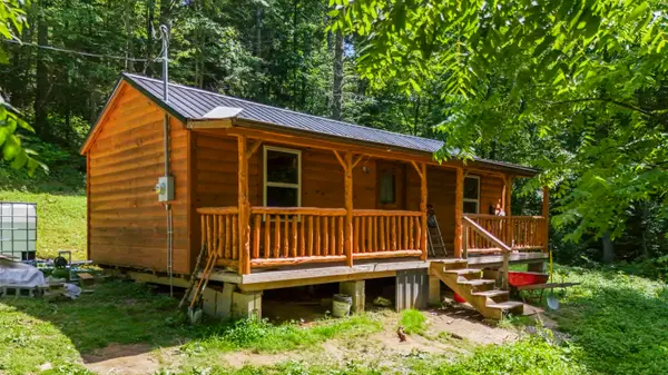 198 Lacy Creek Road, Campton, KY 41301