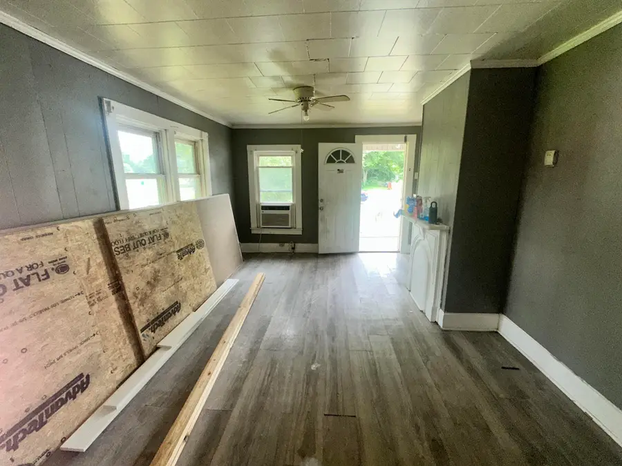 723 W Lockridge Street, Mayfield, KY 42066 - #3