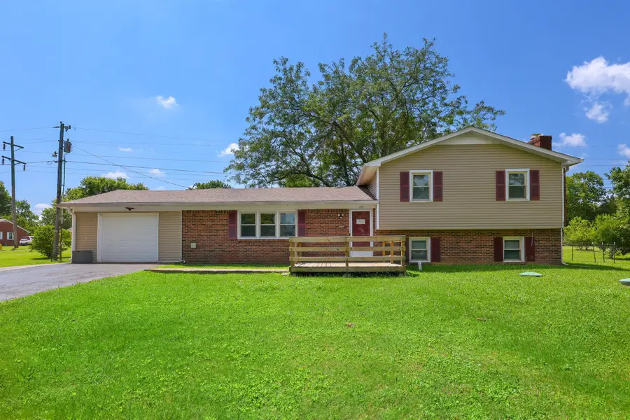 255 Mocks Creek Drive, Danville, KY 40422 - #2
