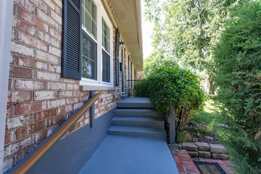 3516 Camelot Drive, Lexington, KY 40517 - #3
