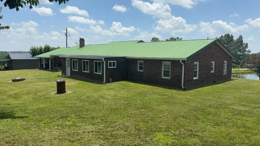 979 Walnut Grove School Rd Road, Waynesburg, KY 40489 - #3