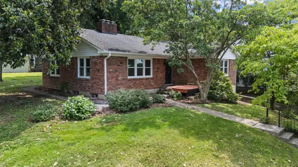 19 Ashmore Drive, Frankfort, KY 40601