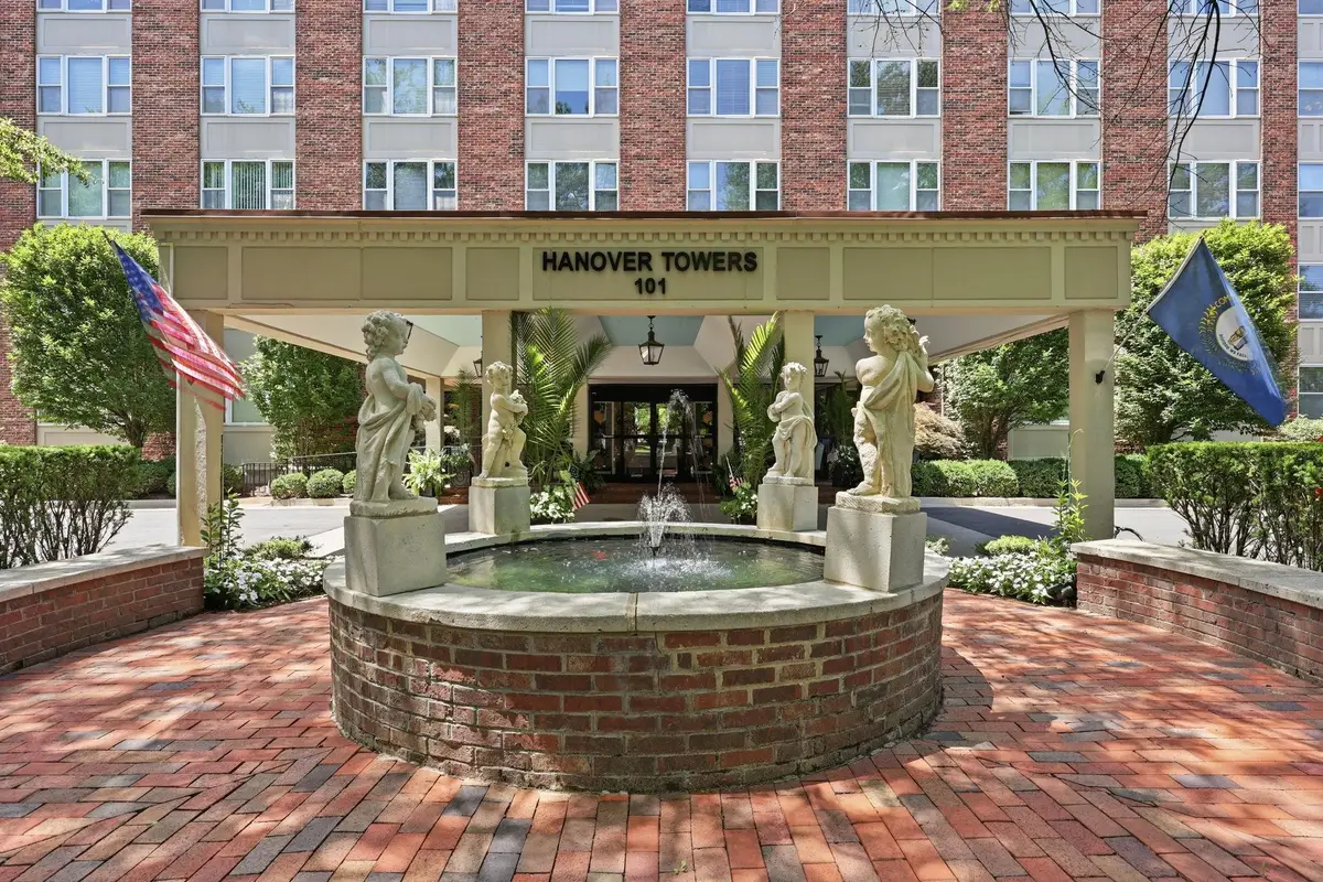 101 S Hanover Avenue #8D, Lexington, KY 40502 - #1