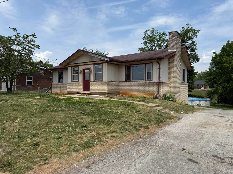 900 Deerfield Lane, Somerset, KY 42501 - #3