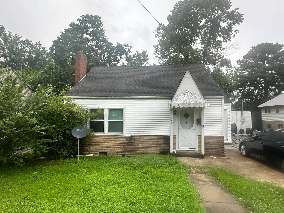 723 W Lockridge Street, Mayfield, KY 42066 - #1