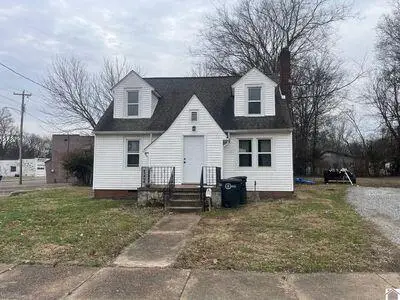 612 Elizabeth Street, Paducah, KY 42003 - #1
