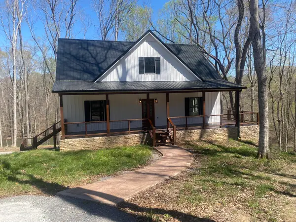 180 Crystal Creek Circle, Cadiz, KY 42211