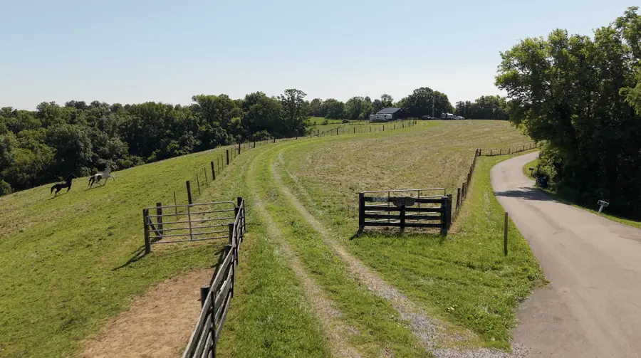 1305 Taylor Ridge Road, Nicholasville, KY 40356 - #2