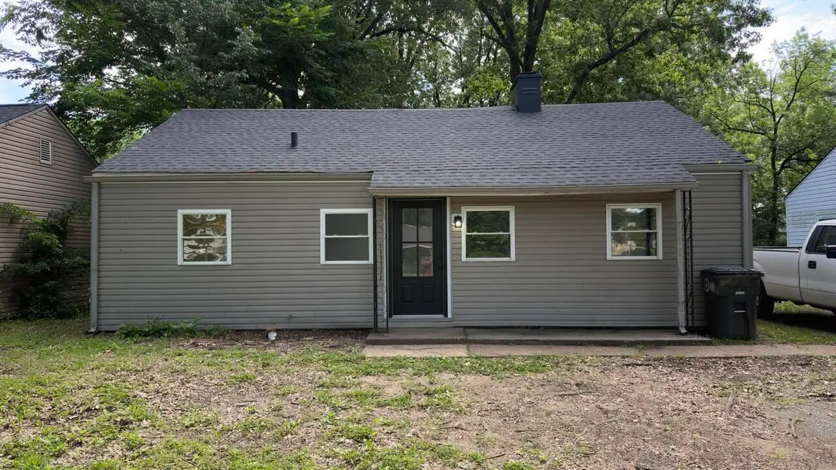 942 N 26th Street, Paducah, KY 42001 - #1