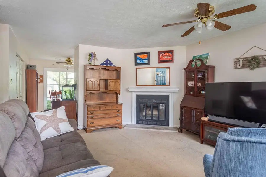 3473 Featheridge Drive, Lexington, KY 40515 - #2