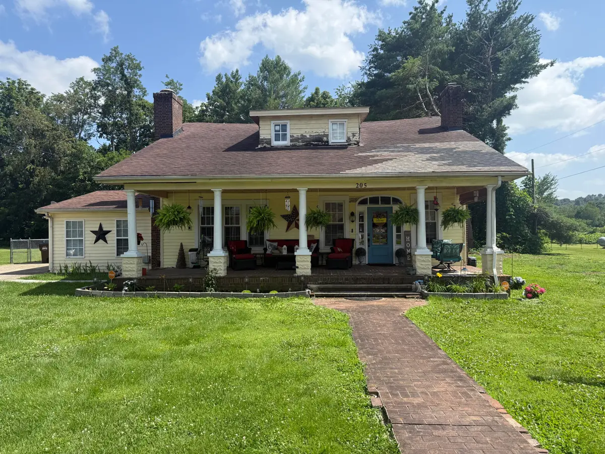 205 Stanford Street, Crab Orchard, KY 40419 - #1