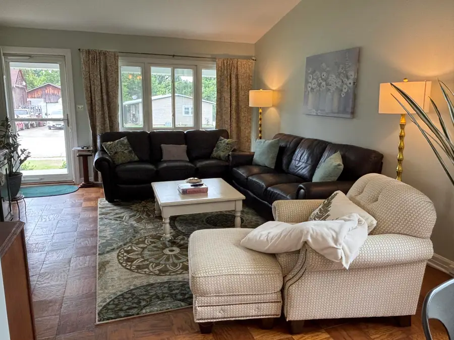 114 Oaklawn Drive, Frankfort, KY 40601 - #3