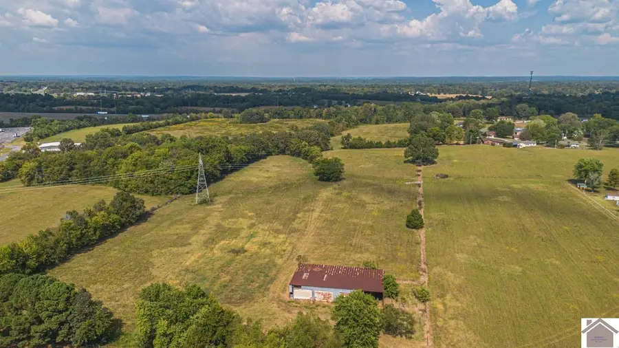 7150 Benton Road #42003, Paducah, KY 42003 - #3
