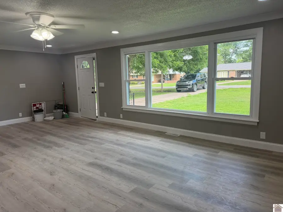 651 Olive Street, La Center, KY 42056 - #2