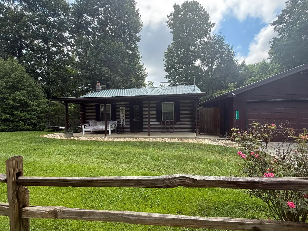 1227 Fount Hubbard Road, London, KY 40741 - #1