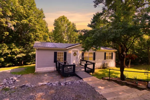 3028 Riley Hollow Road, Cadiz, KY 42211