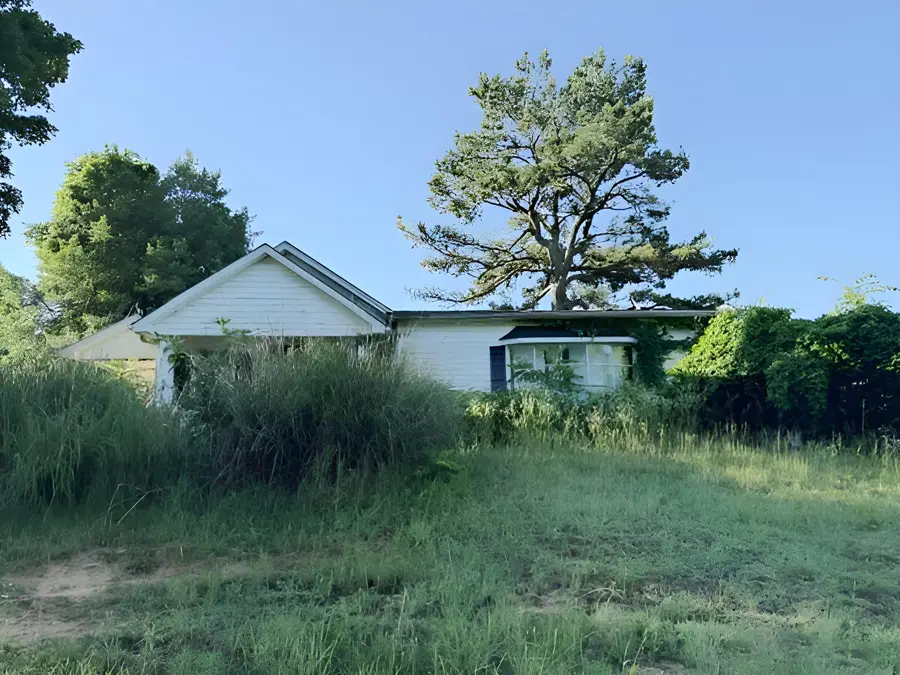 571 Ayers Lane, Scottsville, KY 42164 - #3
