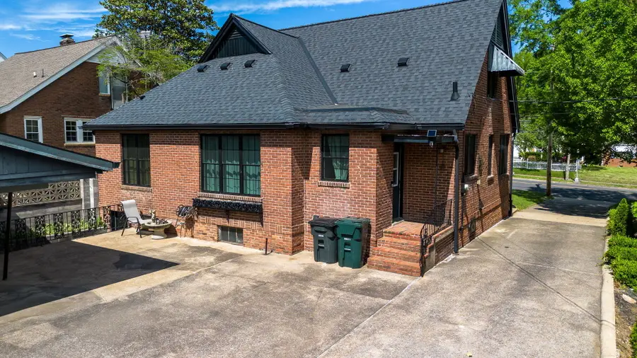 3334 Buckner Lane, Paducah, KY 42001 - #2