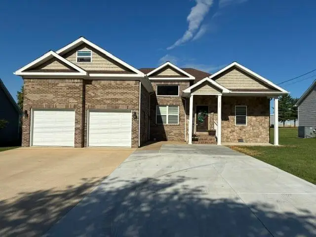 205 Fairview Drive, Mayfield, KY 42066 - #1