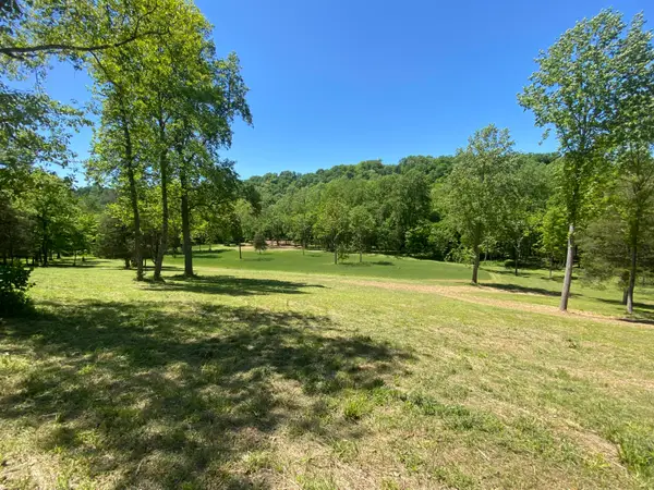 231 Fintville Road, Versailles, KY 40383