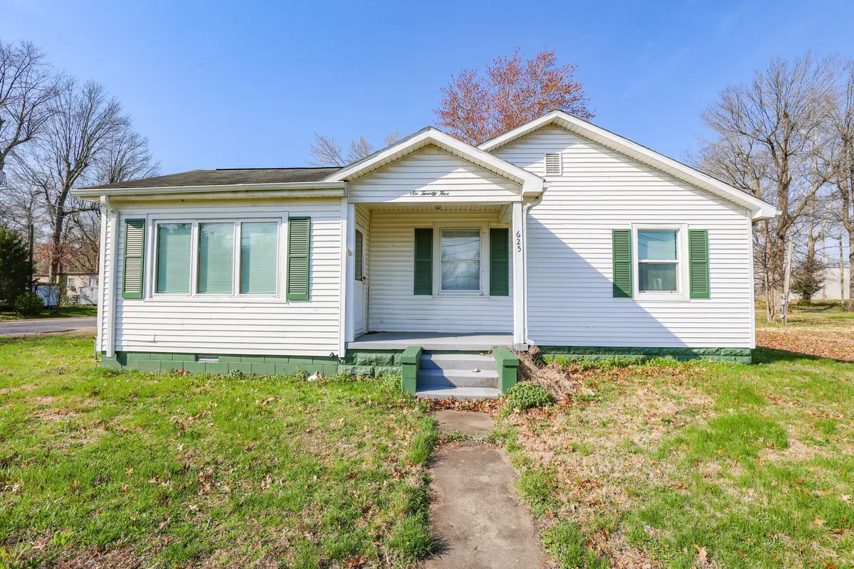 625 S 28th Street, Paducah, KY 42003 - #1