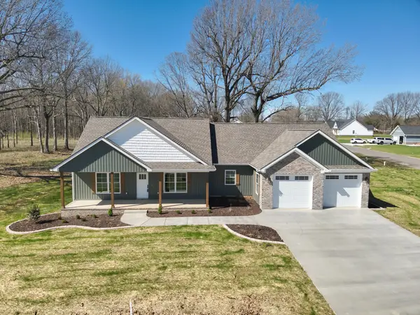 261 Ayly Estates Drive, Mayfield, KY 42066