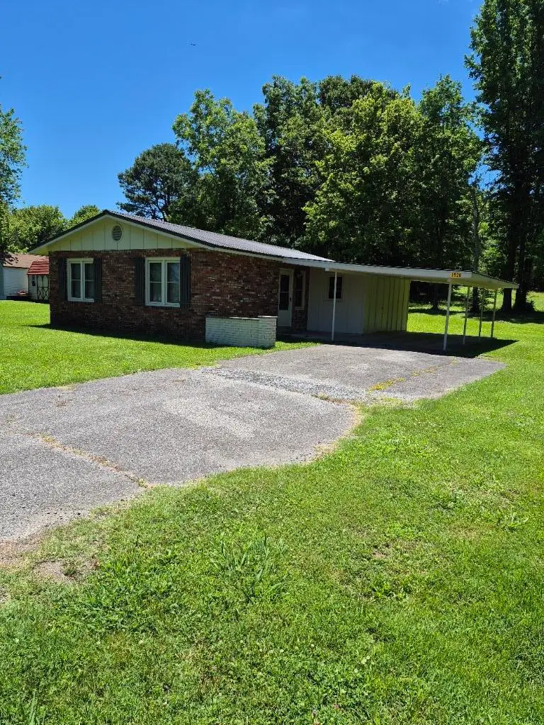 1528 Main Street, Benton, KY 42025 - #1
