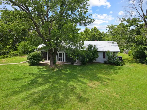 16475 Dawson Road, Dawson Springs, KY 42408