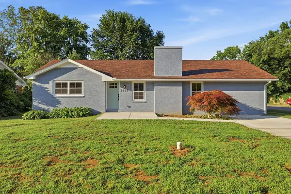 1669 Ryan Avenue, Murray, KY 42071