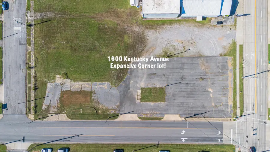 1600 Kentucky Avenue, Paducah, KY 42003 - #3