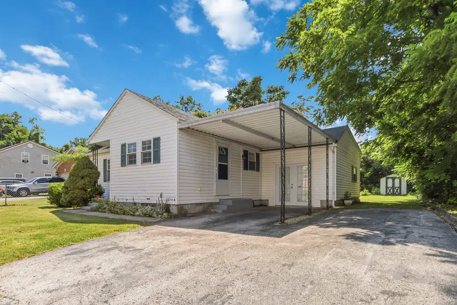 104 Orchard Street, Berea, KY 40403 - #2
