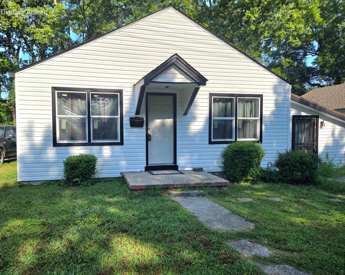 153 N Mcpherson Avenue, Hopkinsville, KY 42240 - #1