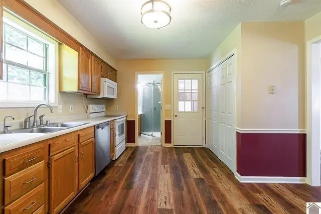 86 Cambridge Drive, Murray, KY 42071 - #3