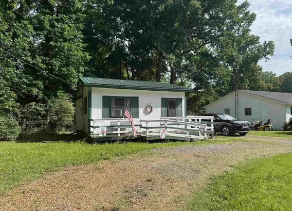 635 Forest Road, Benton, KY 42025