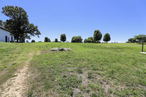 603 Lakeview Drive, Paducah, KY 42003