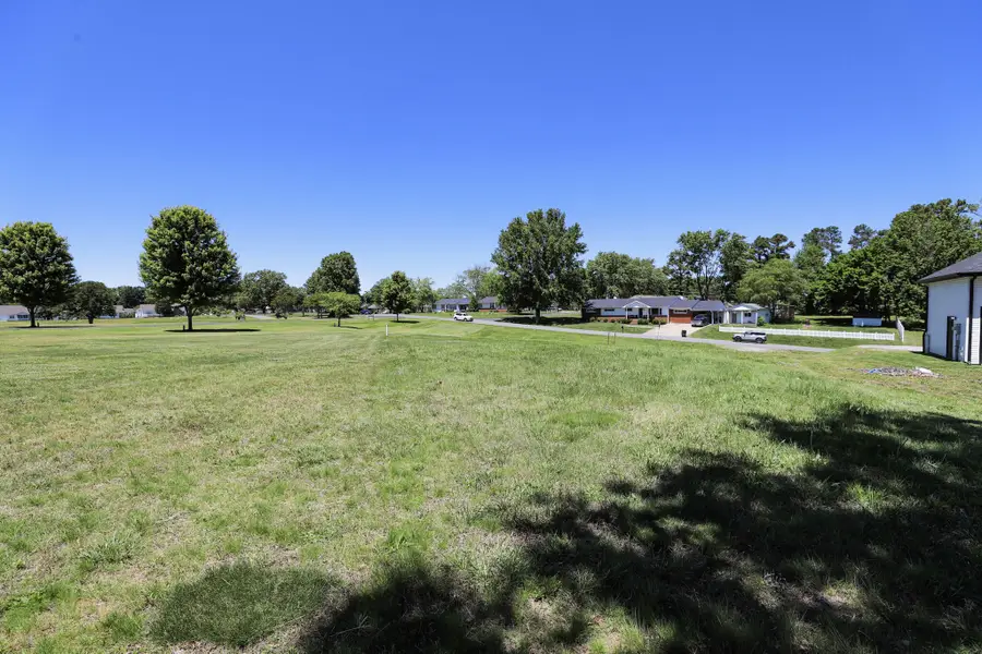 603 Lakeview Drive, Paducah, KY 42003 - #2