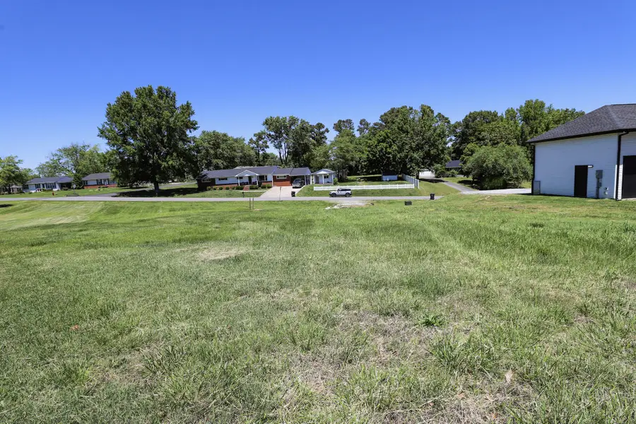 603 Lakeview Drive, Paducah, KY 42003 - #3