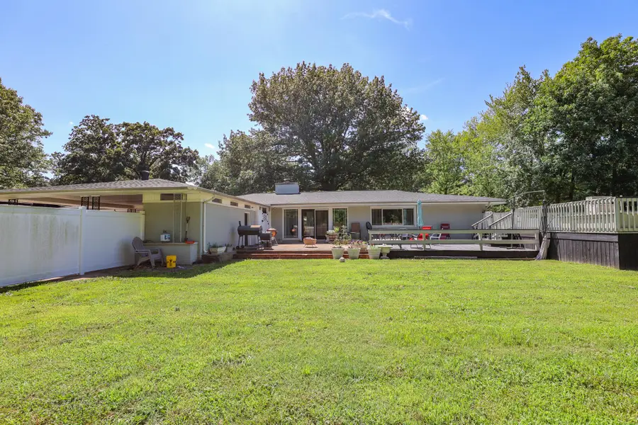 1450 H C Mathis Drive, Paducah, KY 42001 - #3