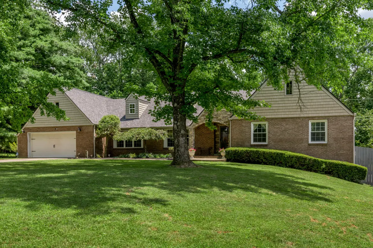 1556 Wellesley Drive, Lexington, KY 40513 - #1