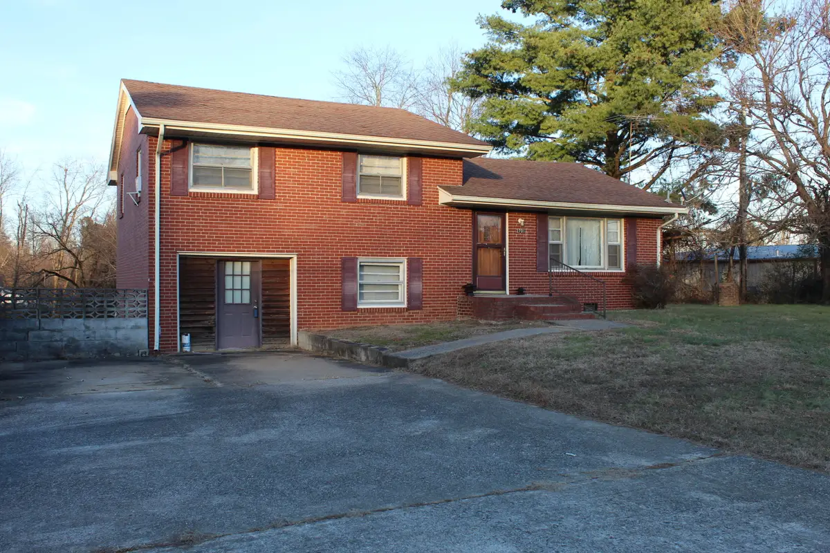 2701 N Friendship Road, Paducah, KY 42001 - #1