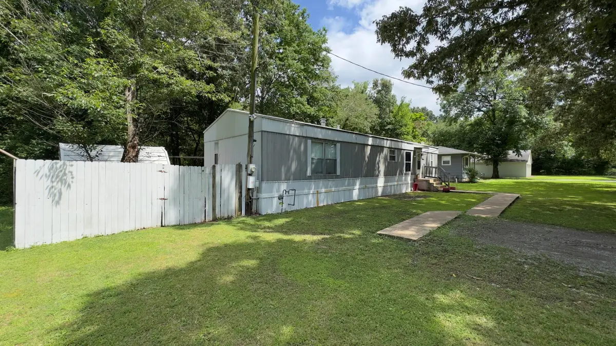 3110 Shelbourne Street, Paducah, KY 42003 - #1