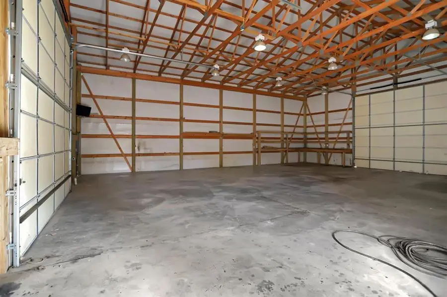 13217 S State Route 121, New Concord, KY 42076 - #2