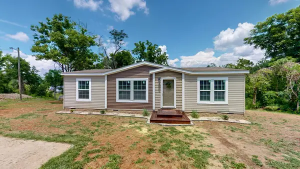 310 & 320 Kaye Street, Berea, KY 40403