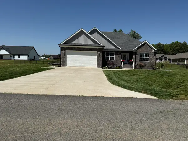 175 Ayly Estates Drive, Mayfield, KY 42066